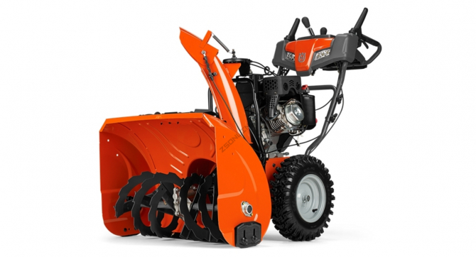Снегоуборщик Husqvarna ST230P по выгодной цене в Тюмени. Надежное качество и лучшие условия ждут вас.